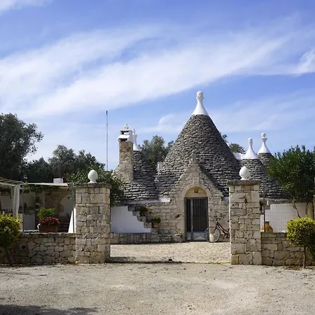 Trulli Suenn San Michele Salentino