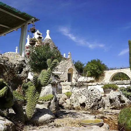 Trulli Suenn * San Michele Salentino