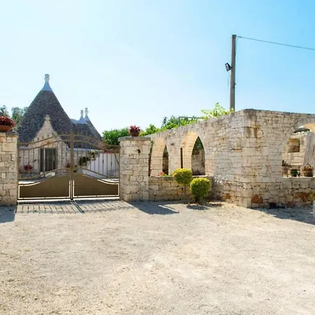 Trulli Suenn San Michele Salentino